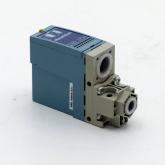 Elektromechanischer Druckschalter  Neu