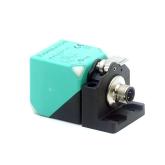 Induktiver Sensor NBN40-L2-A2-C-V1 Neu OVP