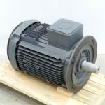 Three-phase motor 