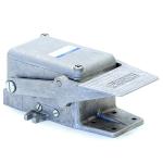 Foot Valve With Detent FP-5-1/4 B