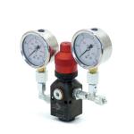 Material pressure regulator 
