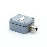 Connector with housing 