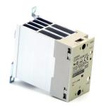 Solid state relay with integrated heat sink