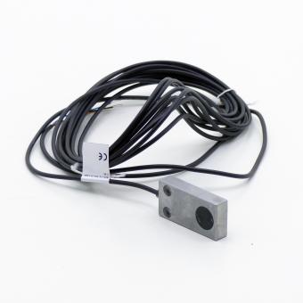 Inductive proximity switch 