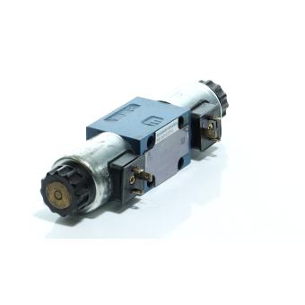 Hydraulic directional control valve  Used