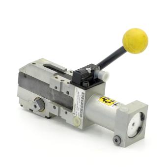 Pneumatic Clamp 90° 