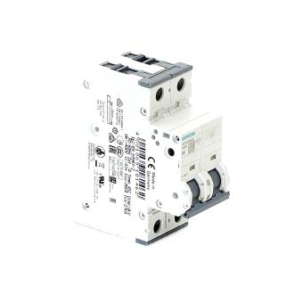 Circuit breaker 