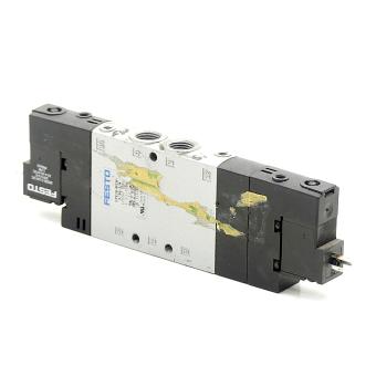 Solenoid valve CPE18-M1H-5/3G-1/4 