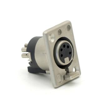 XLR-Steckverbinder 