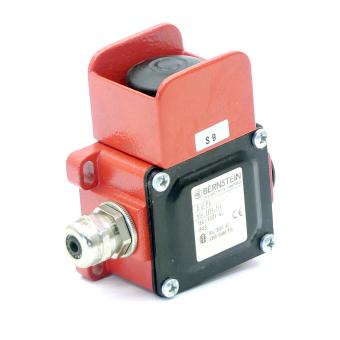 Pressure switch 