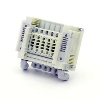 Multi-connection plate (6) 