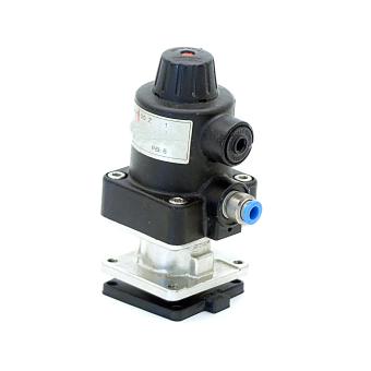 Pneumatic actuator for GEMÜ 625 