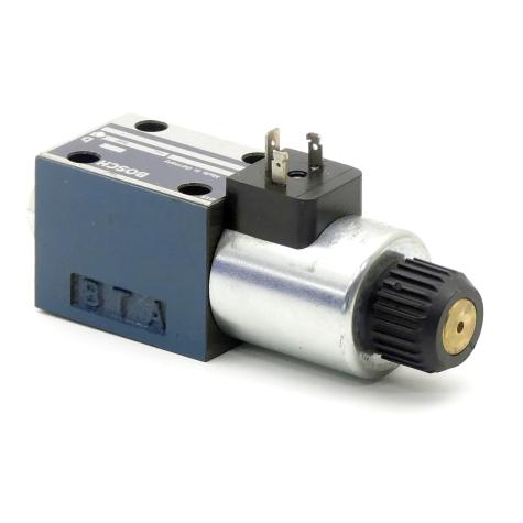 4/2 Way Valve 081WV06P1V1033W5024/00D0 New