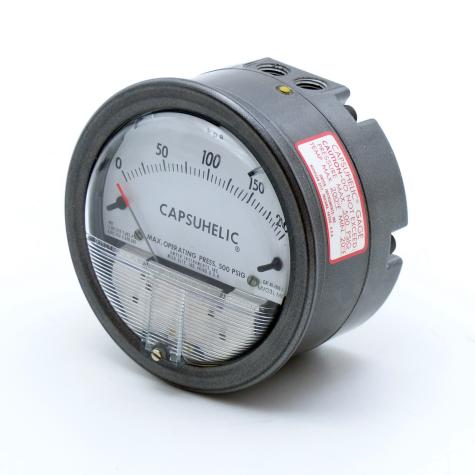 Manometer  