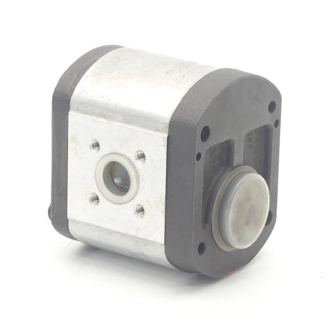 Gear pump  New