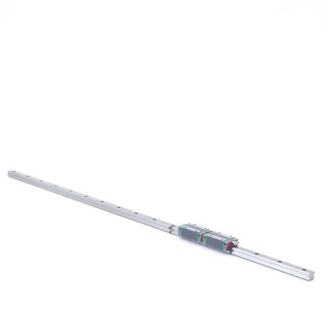 Linearführungsschine mit 2 Führungswagen EGH20CAH  Neu OVP