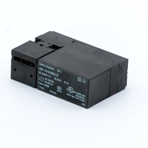 Magnetic safety Switch IEC 60947-5-1 New FS