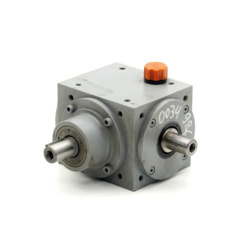 Angle gear 950472 Used