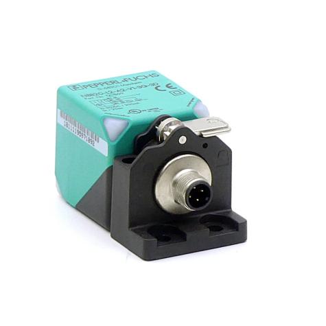 Induktiver Sensor NBB20-L2-A2-V1-3G-3D Neu OVP