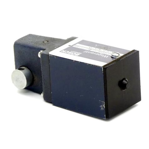 4/2 Directional control valve WV 06 P2 N732-0  Used