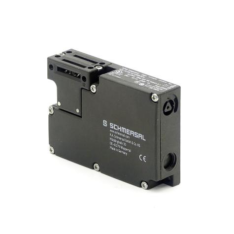 Magnet-Verriegelungsschalter AZM 161SK-12/12RKA-024 Neu OVP