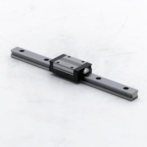 Runner Block mit Guide Rail  New