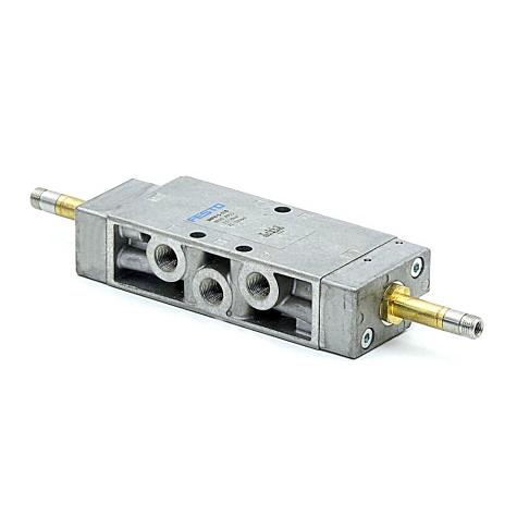 Solenoid valve 8820 Used
