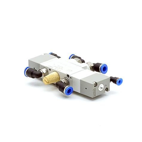 Pneumatic-5/3-way-valve  