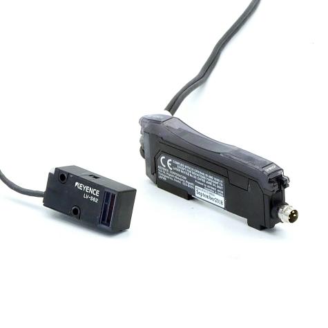 Amplifier M8 connection  