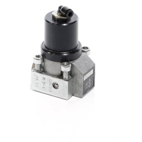Hydraulic directional control valve  Used