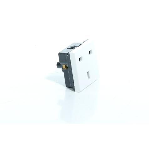Steckdose, britischer Standard  Neu