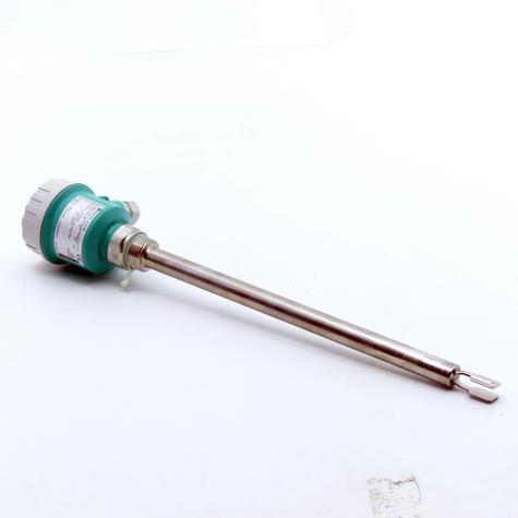 Level Sensor LVL-M2-G31BB-P1E5NA-NA New FS