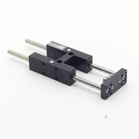 Zylinderbefestigung 368 110 210 0 Neu
