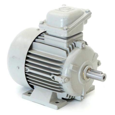 Drehstrommotor  Neu