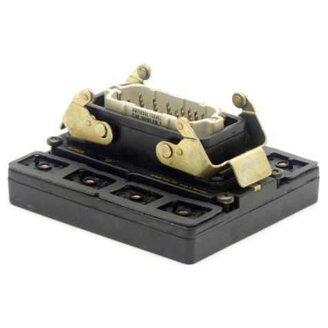 Multiple-blade connector  Used
