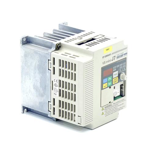 Frequency converter Omron VS mini J7 CIMR-J7AZ40P7 Used
