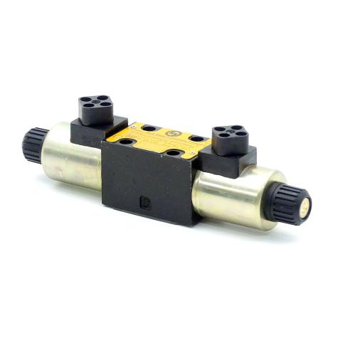 4/3 - Directional control valve  Used