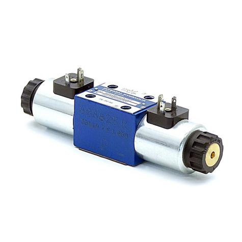 4/2 Directional control valve W4A-6M020-DC24/2 New