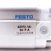 Pneumatic cylinder 156001 Used