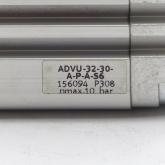 Kurzhubzylinder 156094 Neu