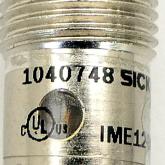 Induktiver Näherungssensor 1040748 Neu