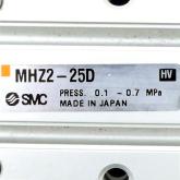 Pneumatic gripper MHZ2-25D 