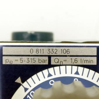 Flow control valvel 0 811 332 106 