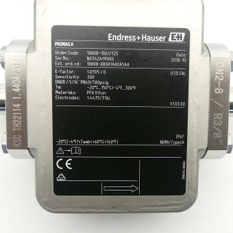 Magnetisch-induktives Durchflussmessgerät 