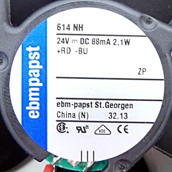 Axial fan 