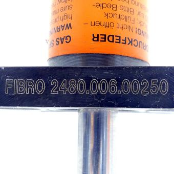 Gas spring 