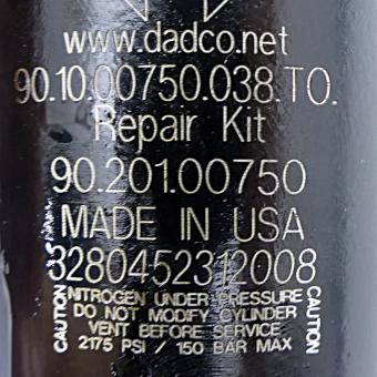 Gas spring 