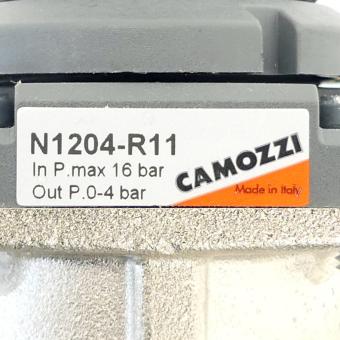 Pressure regulators 
