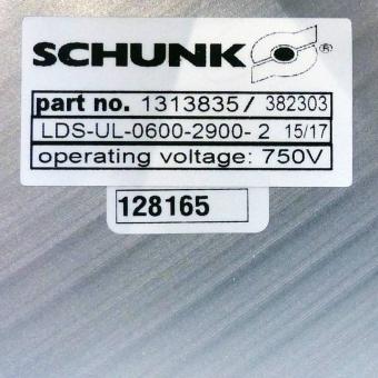 Linear motor axis with guide carrier 