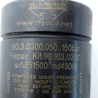 Gas spring 